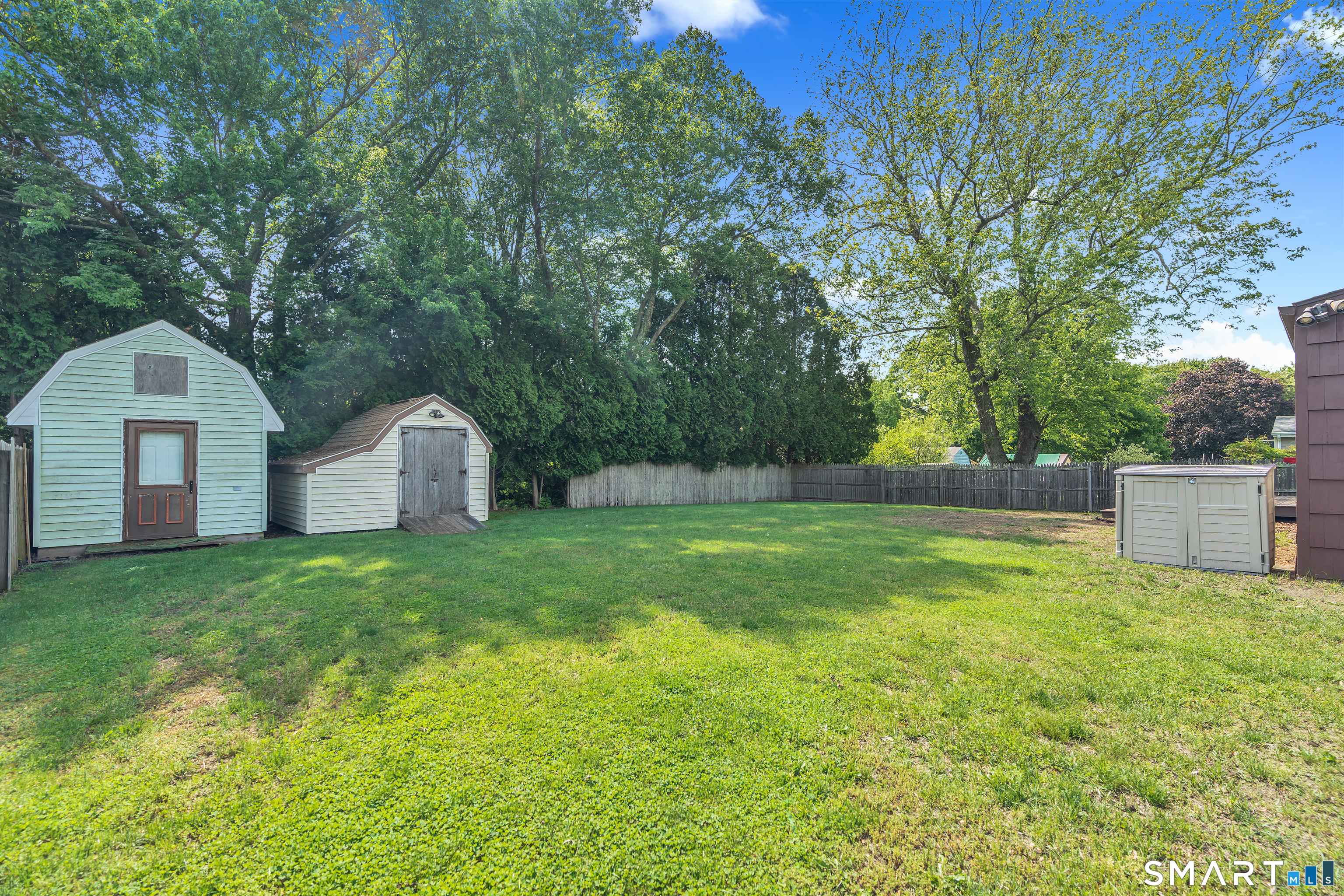 8 Chapel Hill Road Montville, CT 06370 - Photo 30 of 40