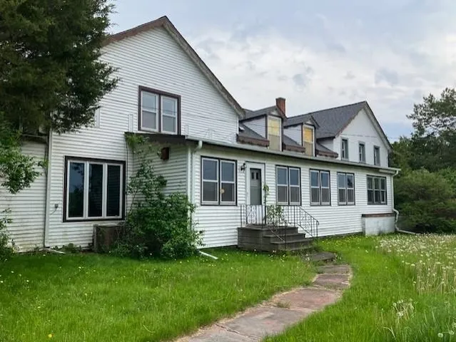 $190,000 | 5628 Sturgeon Bay Road, New Franken, WI 54229