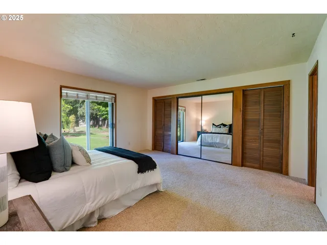 $1,200,000 | 3301 Wyeast Road, Hood River, OR 97031