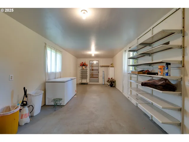 $1,200,000 | 3301 Wyeast Road, Hood River, OR 97031