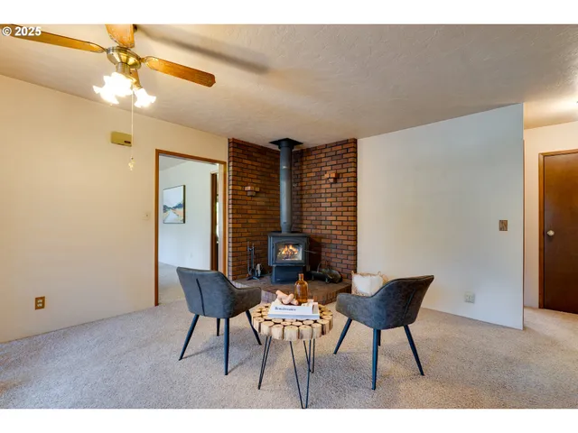 $1,200,000 | 3301 Wyeast Road, Hood River, OR 97031