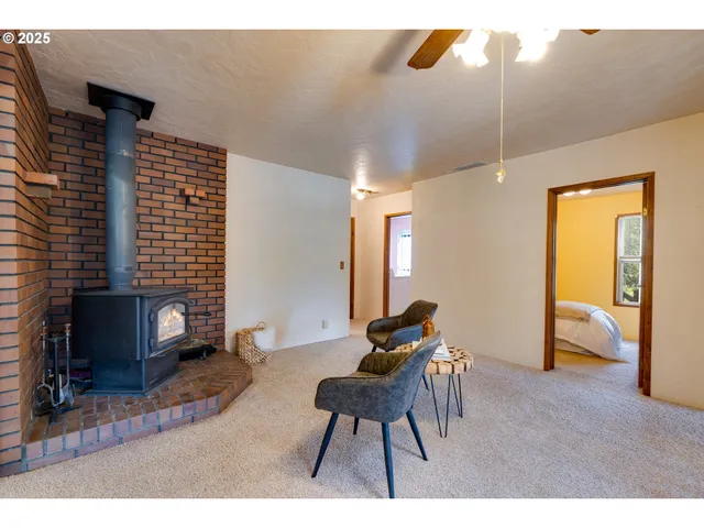 $1,200,000 | 3301 Wyeast Road, Hood River, OR 97031