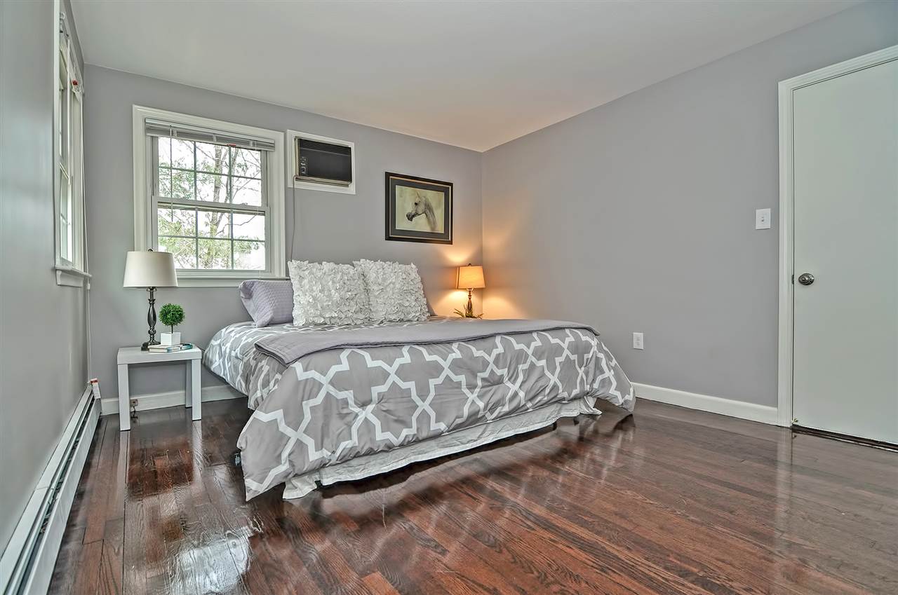 6 Gloria Road Salem, NH 03079 - Photo 13 of 31 Gallery Image 13