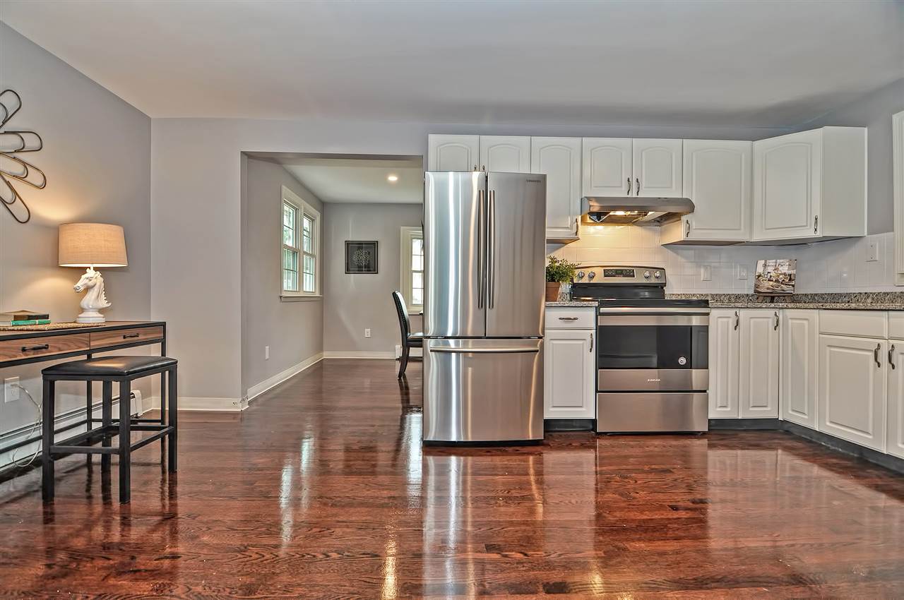 6 Gloria Road Salem, NH 03079 - Photo 21 of 31 Gallery Image 21