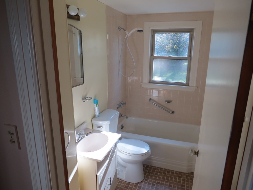 53 Birchwood Road Methuen, MA 01844 - Photo 11 of 14 Gallery Image 11