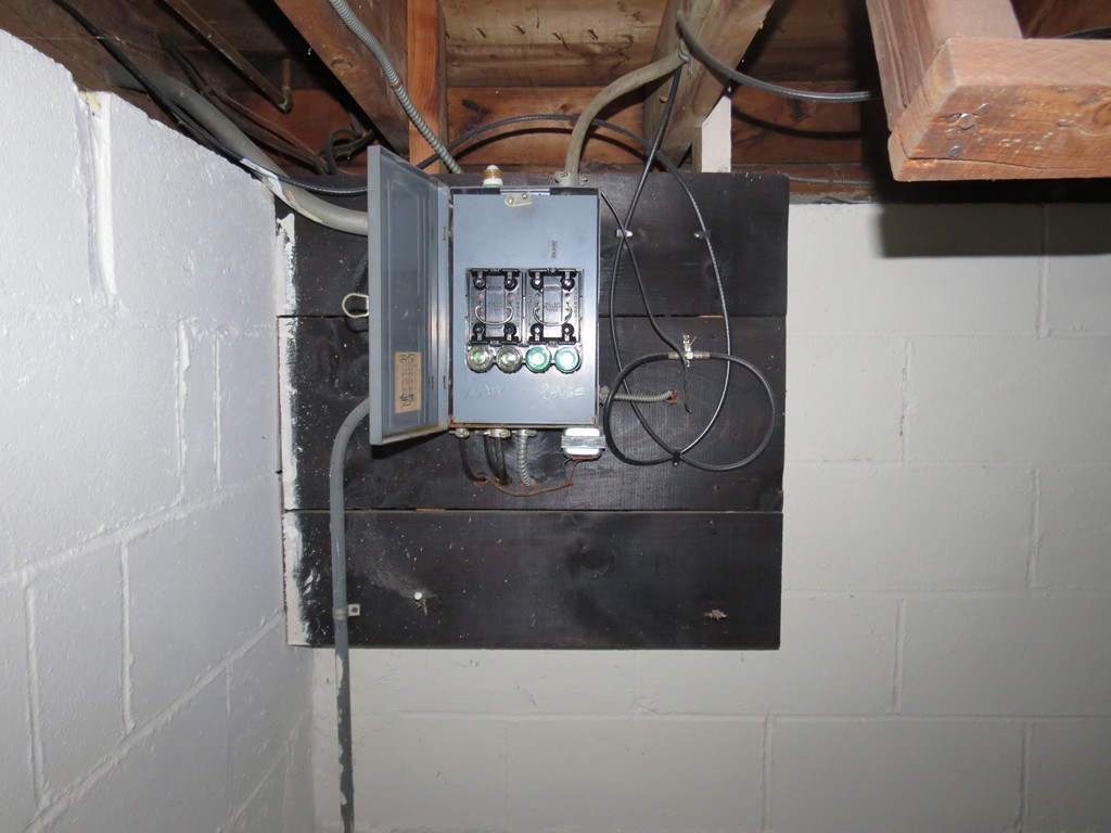 53 Birchwood Road Methuen, MA 01844 - Photo 13 of 14 Gallery Image 13