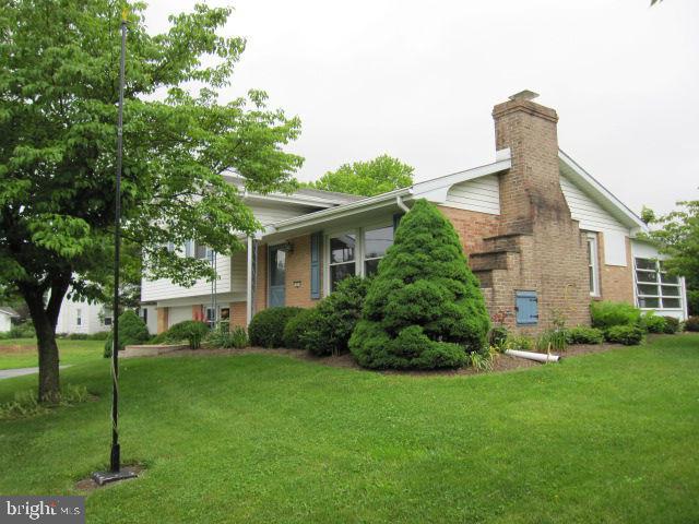 6 Miller Road Akron, PA 17501 - Photo 1 of 17