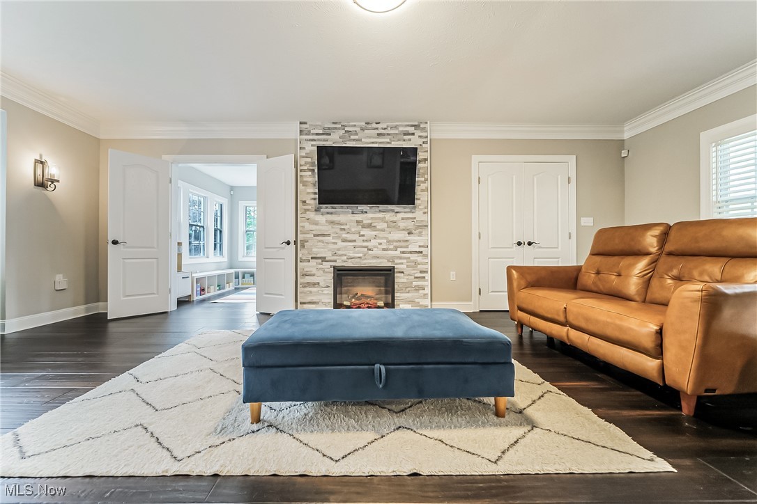 3320 Lee Road Cleveland, OH 44120 - Photo 7 of 37