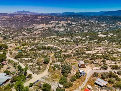 $199,000 | 21038 Fog Ridge, Alpine, CA 91901