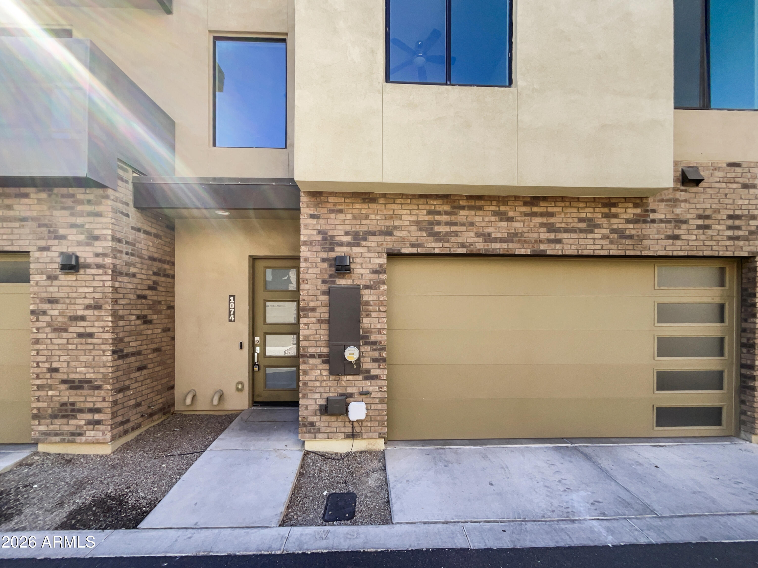 901 South Smith Road, Unit 1074 Tempe, AZ 85281 - Photo 6 of 23 a view of outdoor space and kitchen