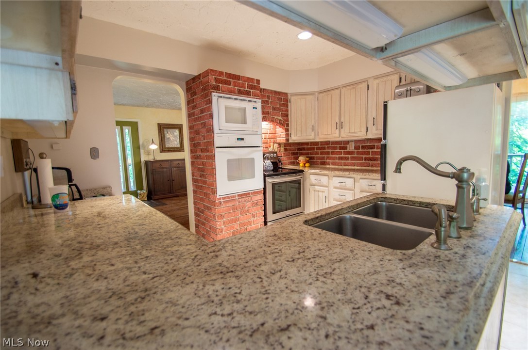 5680 Ford Road Madison, OH 44057 - Photo 8 of 31 Gallery Image 8