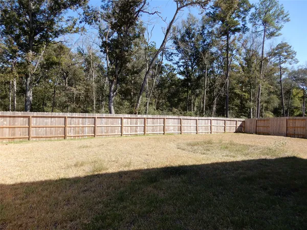 $2,000 | 16551 Plum Bark Drive, New Caney, TX 77357