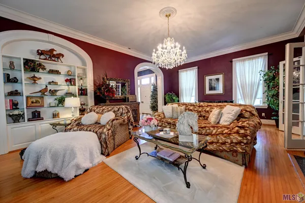 $1,500,000 | 2123 St Mary Street, Thibodaux, LA 70301