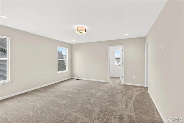 $622,748 | 210 Randlin Drive, Lake St. Louis, MO 63367