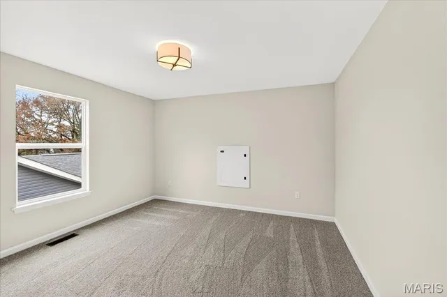 $622,748 | 210 Randlin Drive, Lake St. Louis, MO 63367