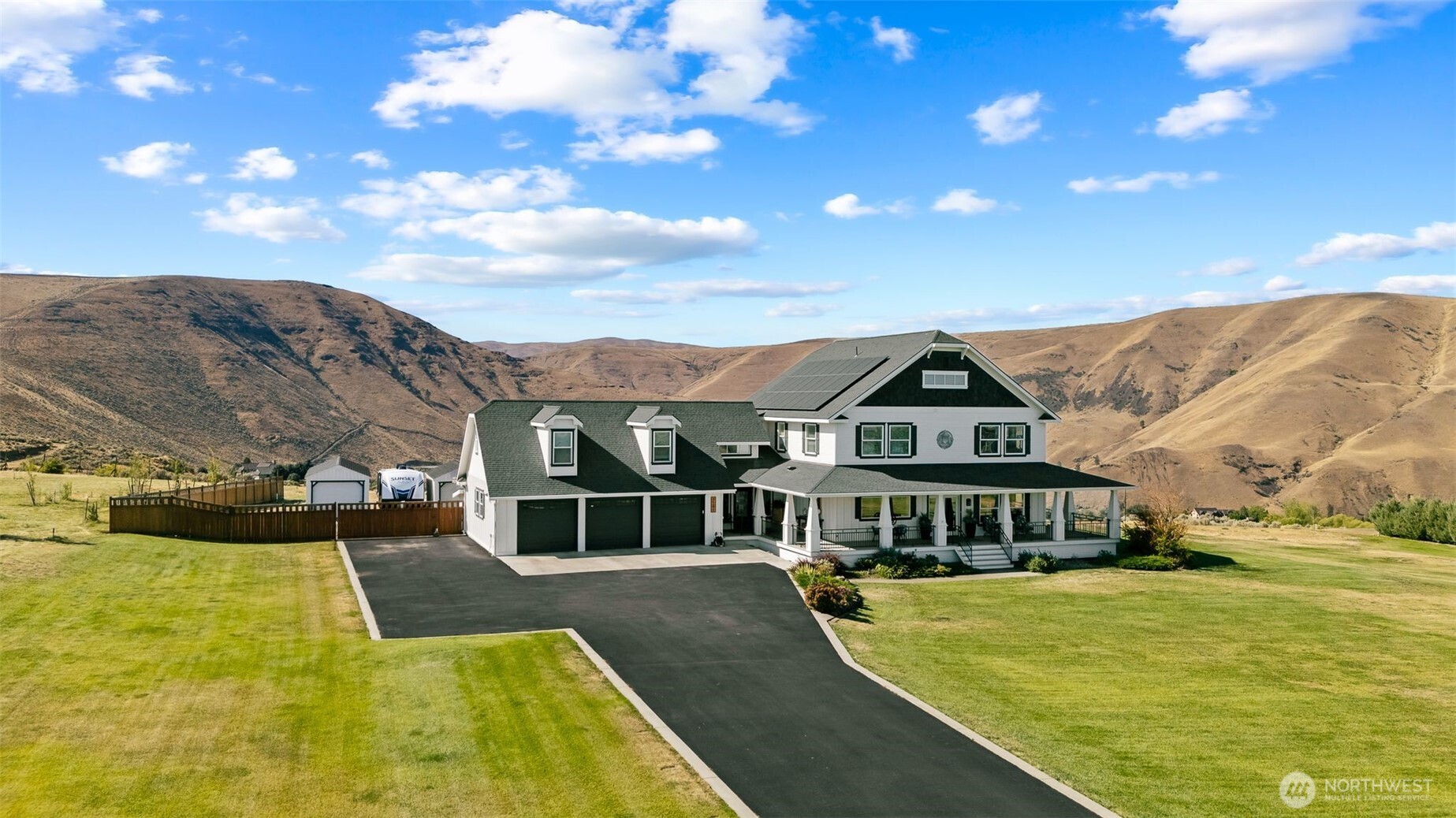 3061 Tozer Road Ellensburg, WA 98926 - Photo 1 of 40 Gallery Image 1