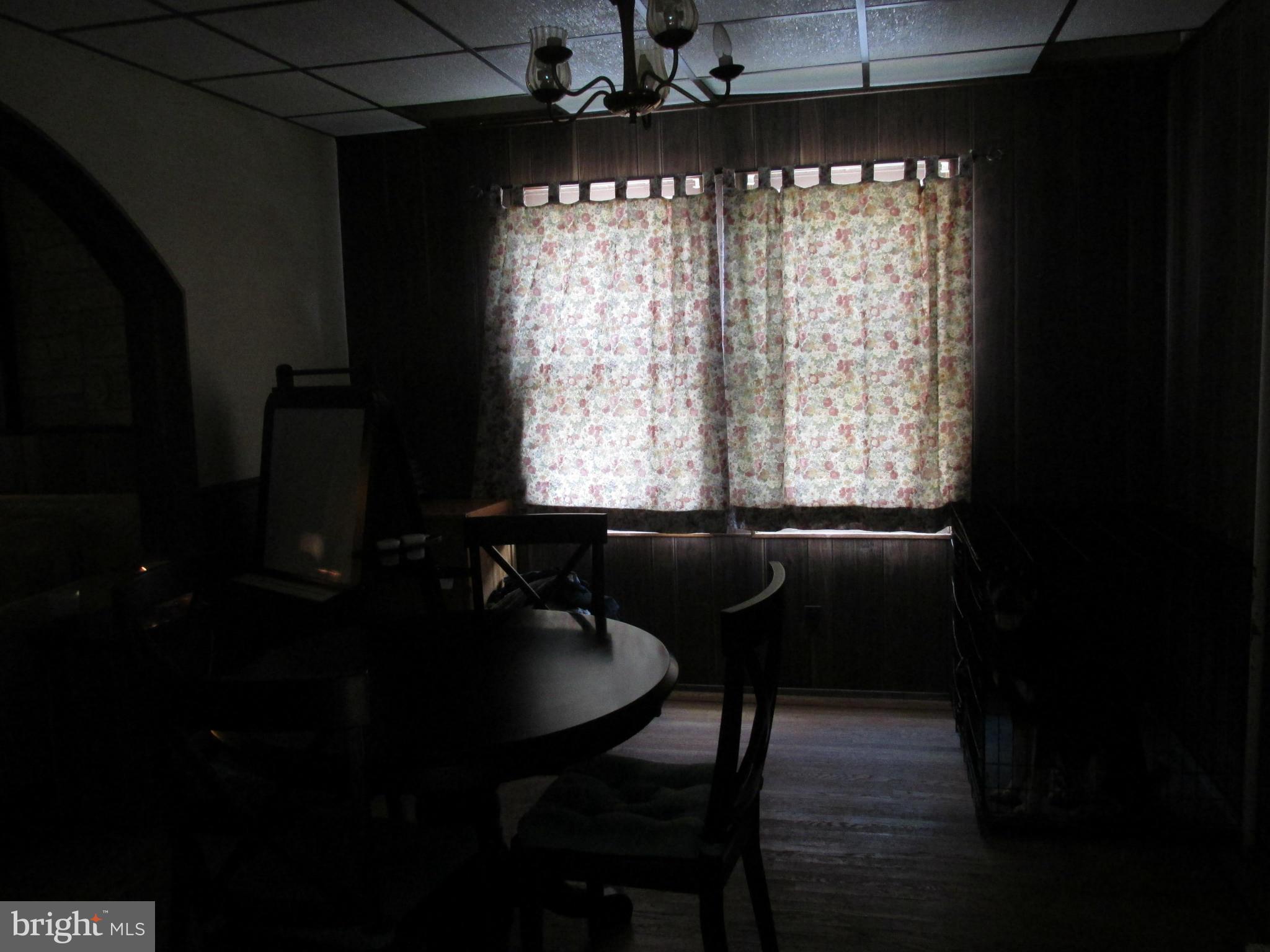 1818 Portship Road Baltimore, MD 21222 - Photo 10 of 30 Dining Room