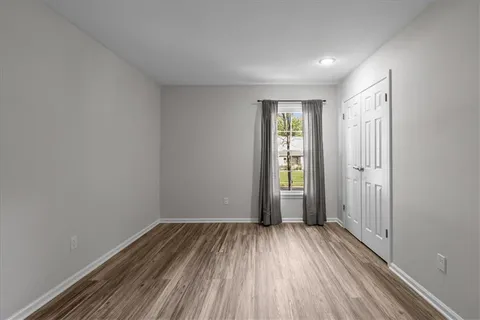 $457,000 | 9805 West 104th Terrace, Overland Park, KS 66212