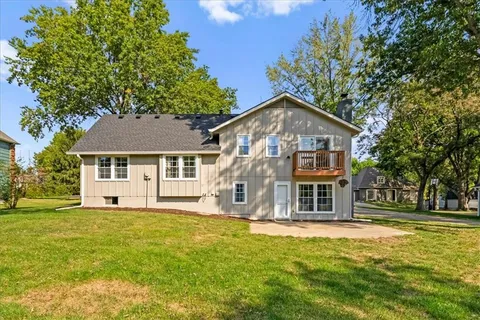 $457,000 | 9805 West 104th Terrace, Overland Park, KS 66212