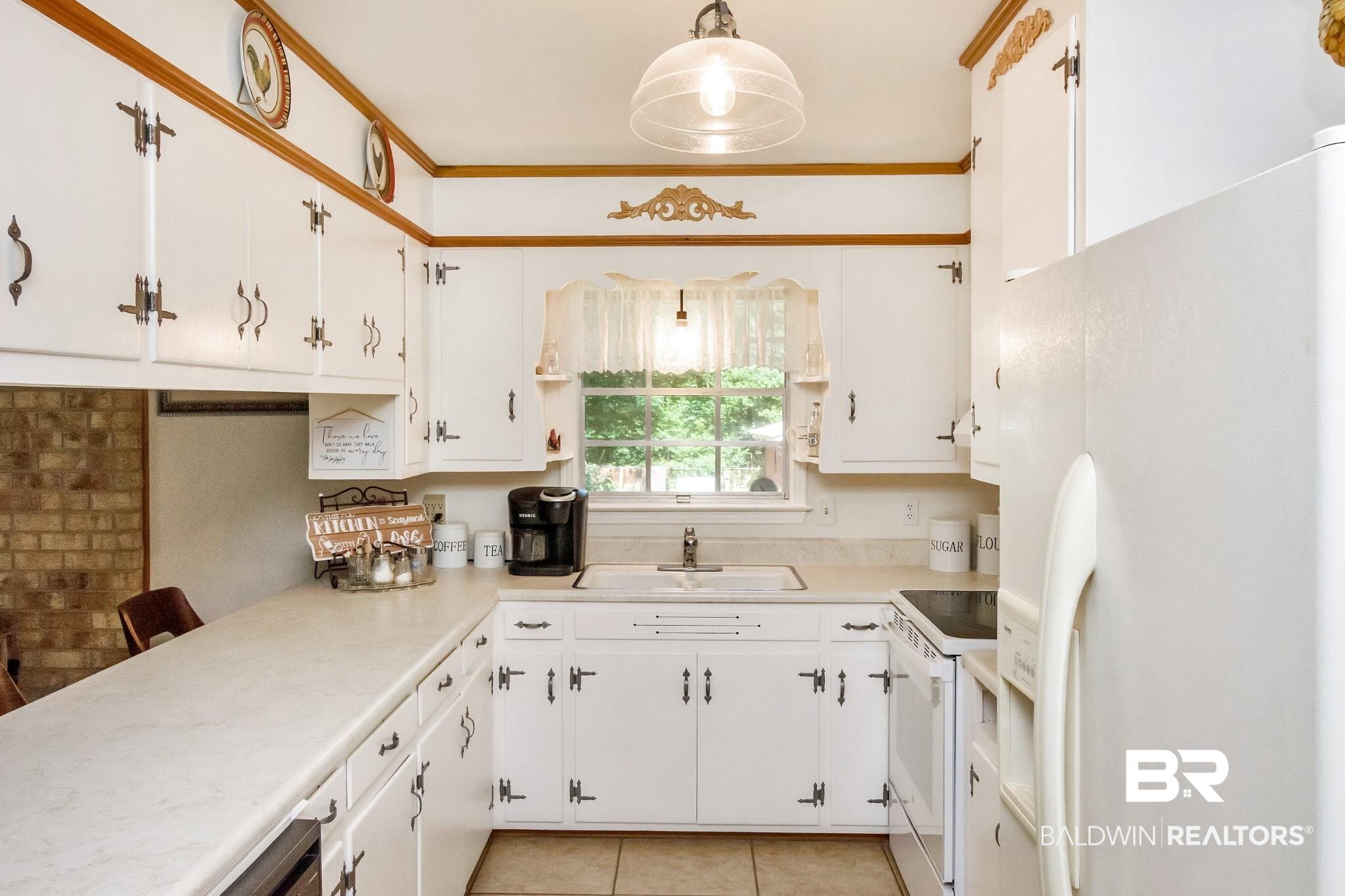 2800 Graham Road South Mobile, AL 36618 - Photo 6 of 33