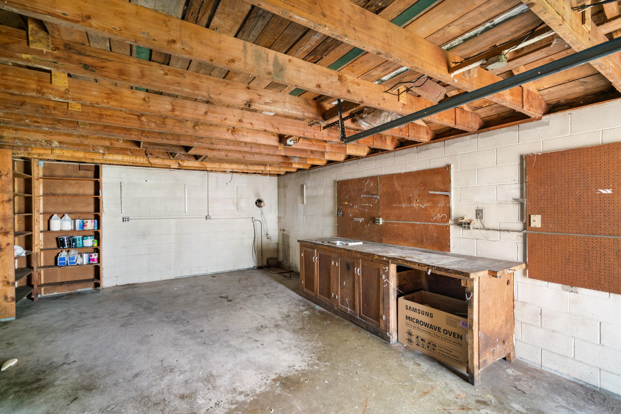 112 Fulton Street Petoskey, MI 49770 - Photo 27 of 37 A7R09319