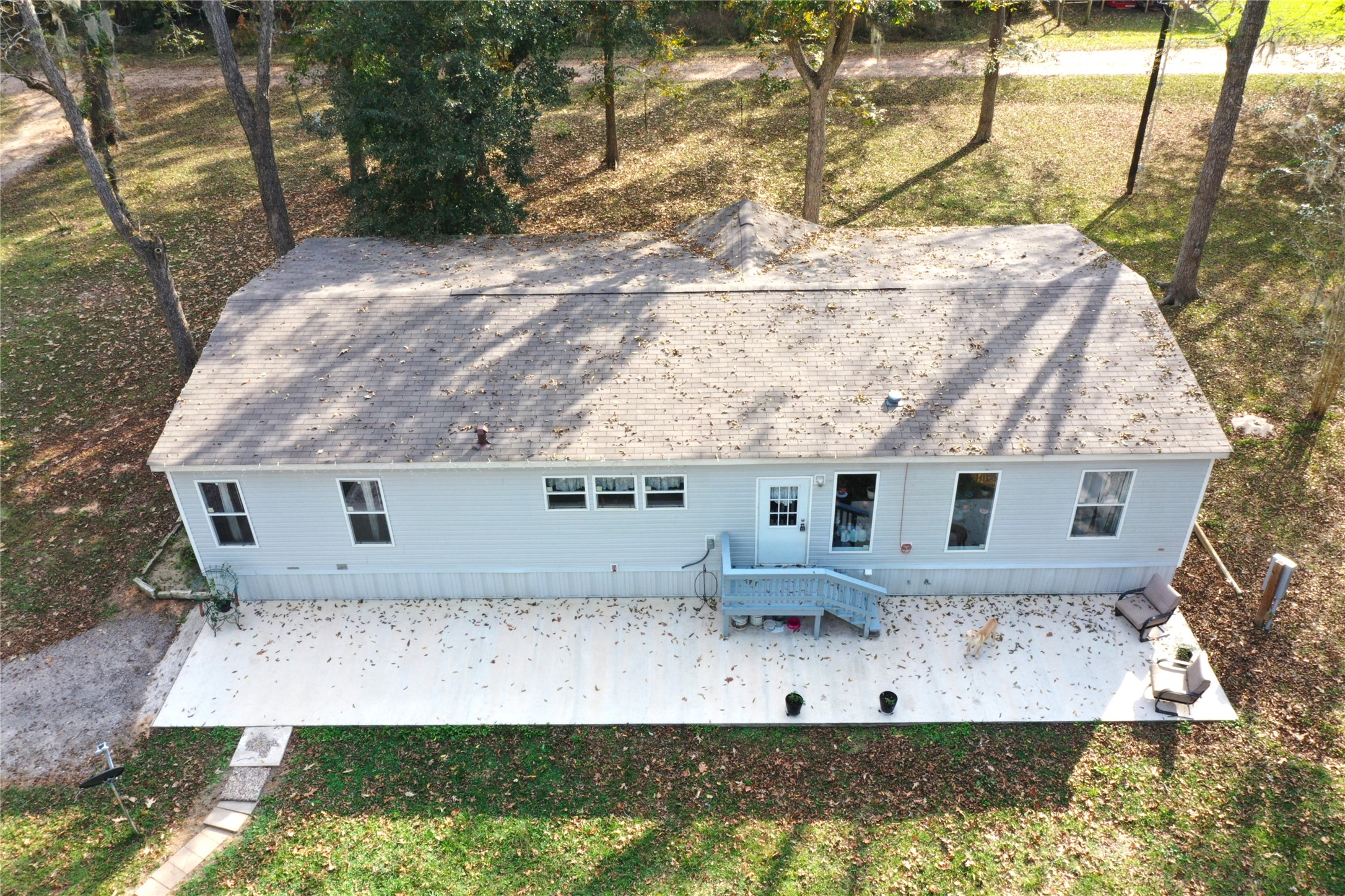 223 County Road 2167B Cleveland, TX 77327 - Photo 3 of 50