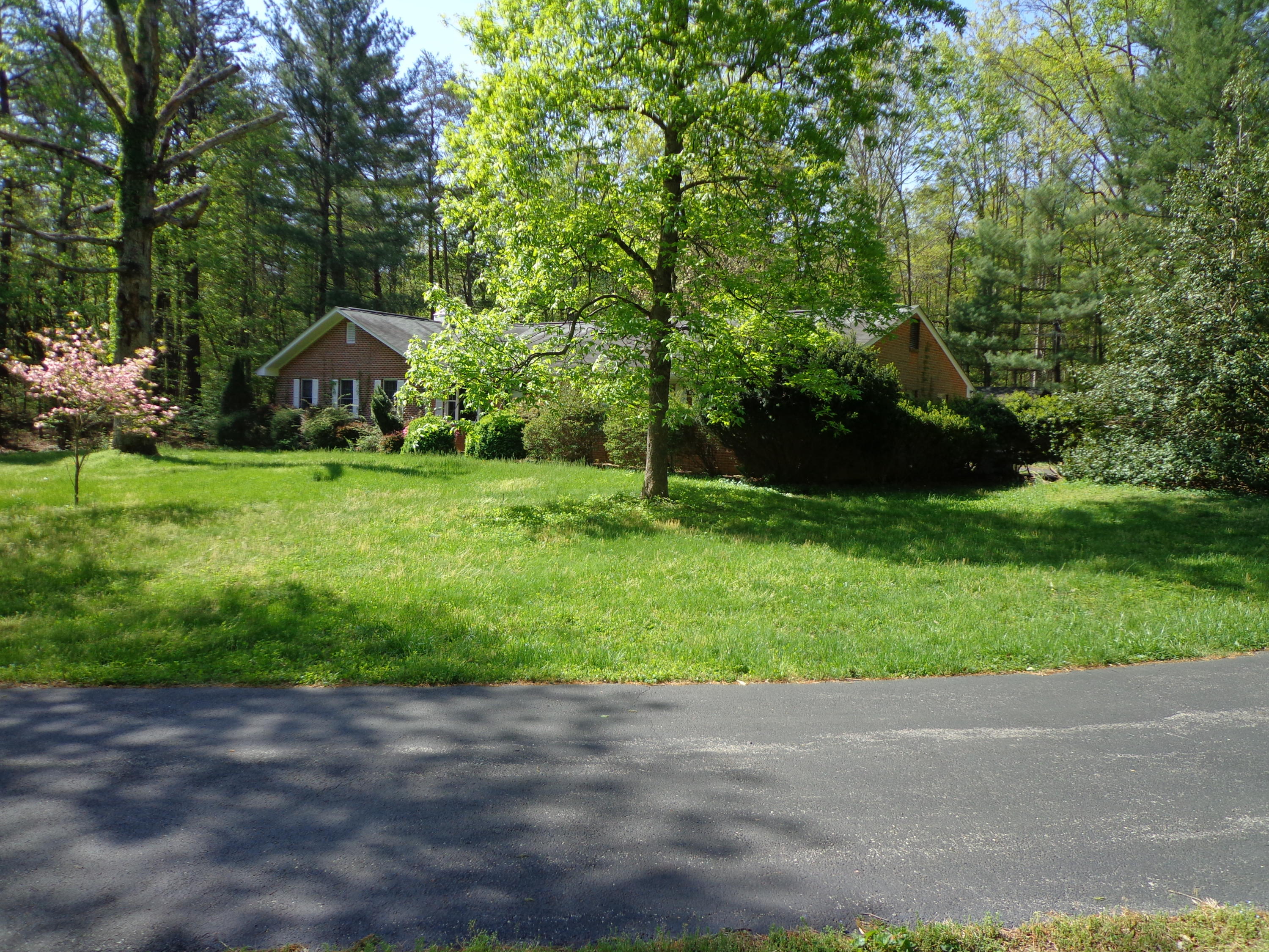 5040 Keffer Road Catawba, VA 24070 - Photo 2 of 35 DSC03731