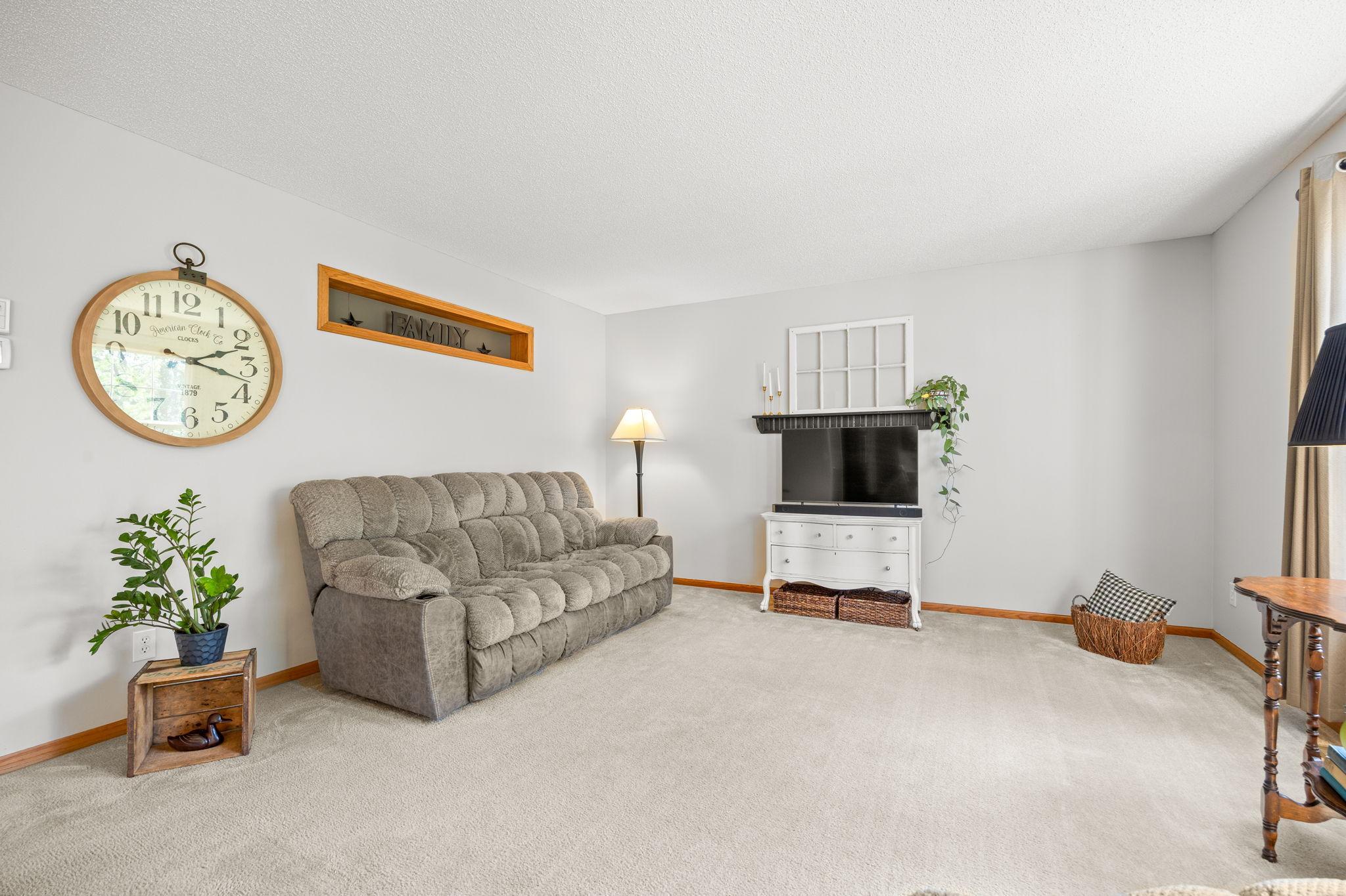 2211 Saddlebrook Road Buffalo, MN 55313 - Photo 8 of 39 Gallery Image 8