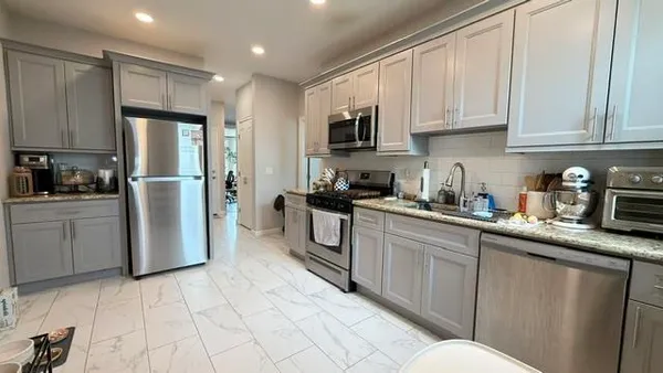 $2,620 | 224-highpoint A Highpoint Avenue, Unit 1, Weehawken, NJ 07086