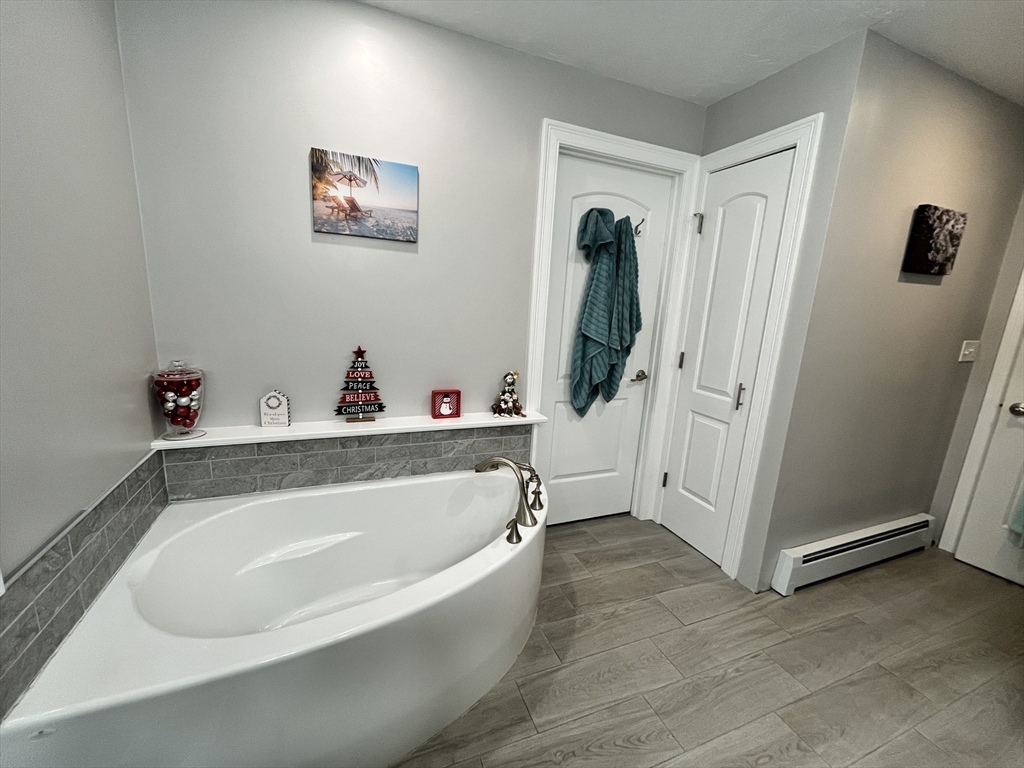 171 Paxton Road Spencer, MA 01562 - Photo 16 of 34 Gallery Image 16
