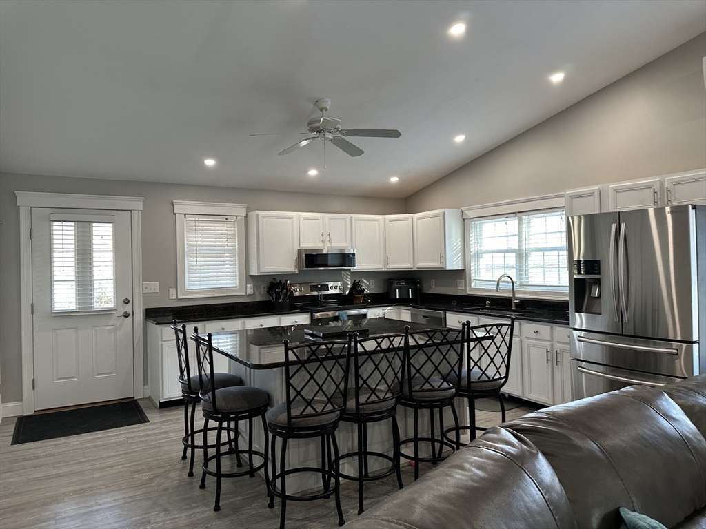 171 Paxton Road Spencer, MA 01562 - Photo 6 of 34 Gallery Image 6