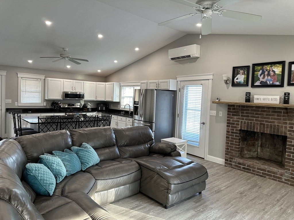 171 Paxton Road Spencer, MA 01562 - Photo 9 of 34 Gallery Image 9