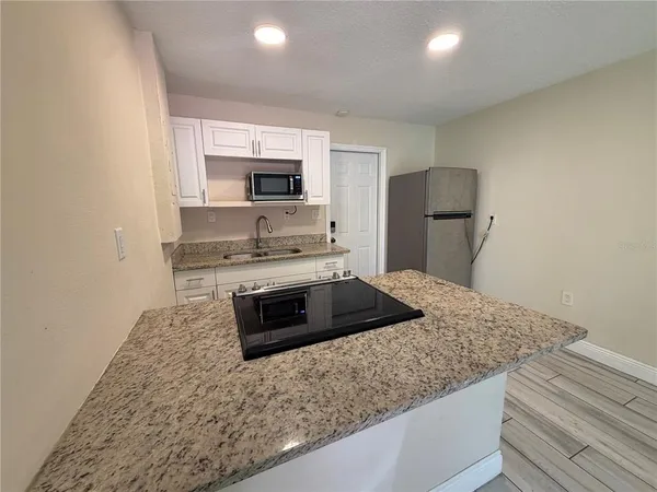 $1,300 | 810 8th Street, St. Cloud, FL 34769