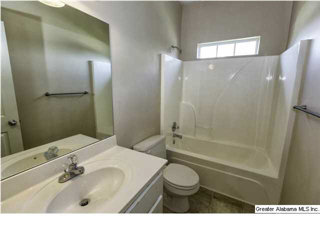 248 Victoria Station Alabaster, AL 35114 - Photo 29 of 31