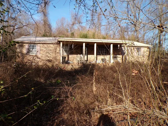 $134,900 | 442 Highway 142, Selmer, TN 38375
