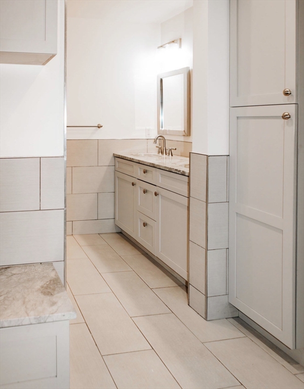 643 East 5th Street, Unit 1 Boston, MA 02127 - Photo 15 of 23