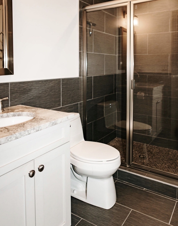 643 East 5th Street, Unit 1 Boston, MA 02127 - Photo 18 of 23