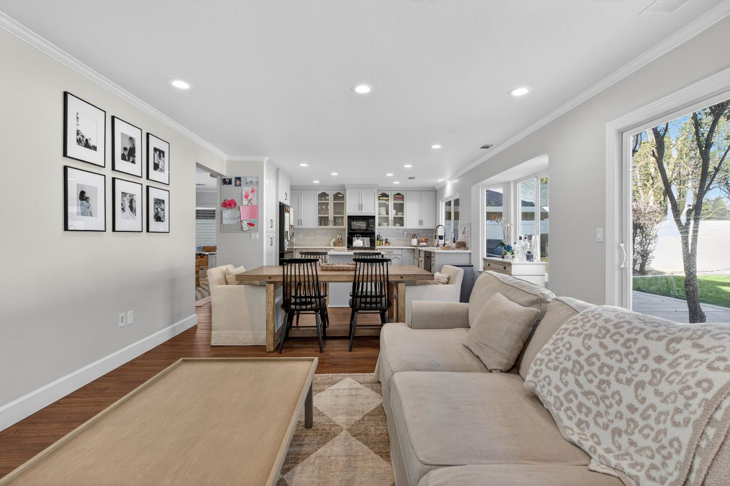 19084 Pebble Run Woodbridge, CA 95258 - Photo 13 of 49 Gallery Image 13