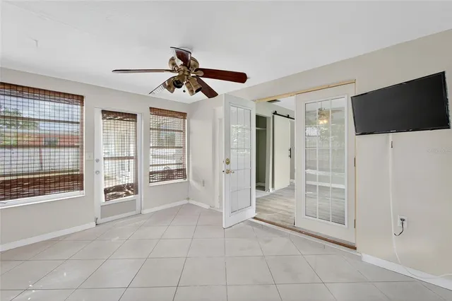 a bathroom with a toilet