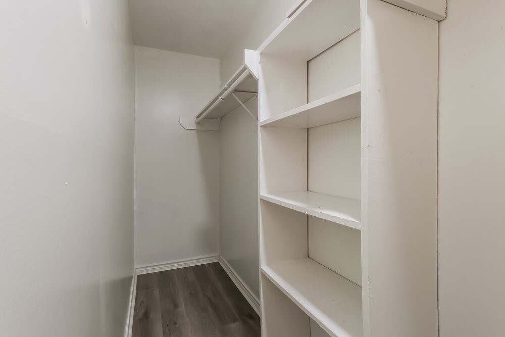 25106 Lynbriar Lane Spring, TX 77373 - Photo 13 of 17