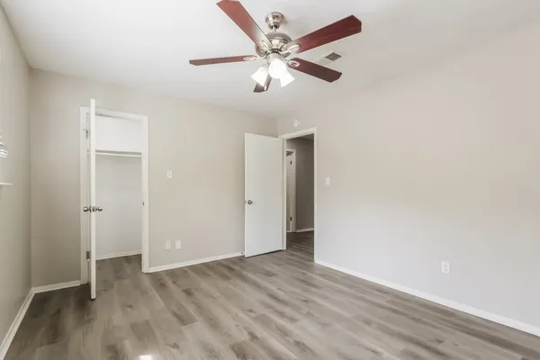 $1,900 | 25106 Lynbriar Lane, Spring, TX 77373