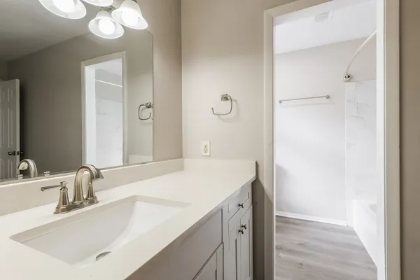 $1,900 | 25106 Lynbriar Lane, Spring, TX 77373