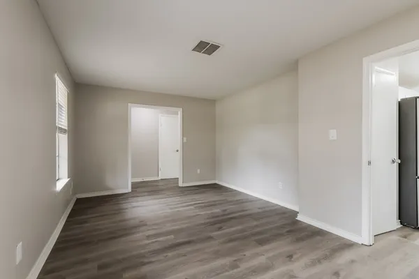 $1,900 | 25106 Lynbriar Lane, Spring, TX 77373