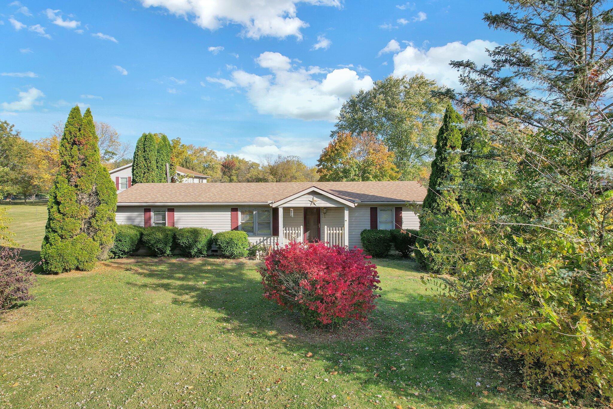 1-web-or-mls-7260-marcy-rd-nw - Copy