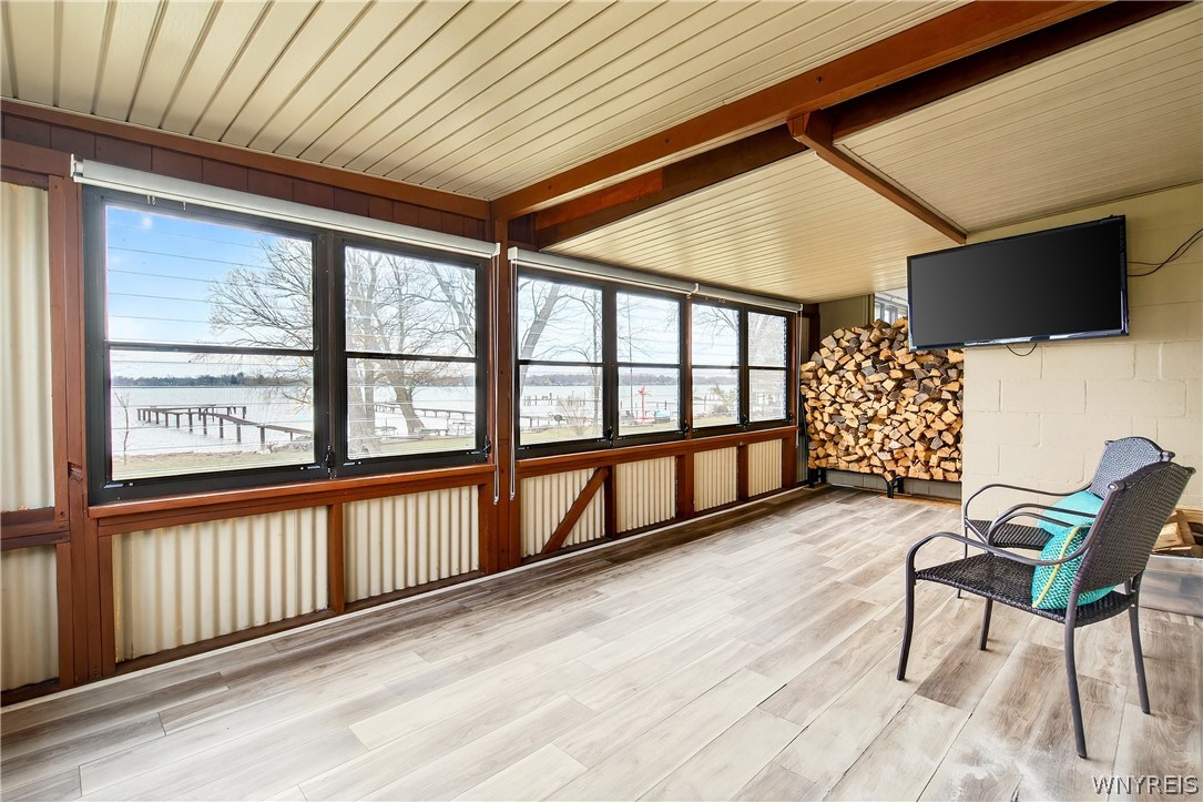 94 York Road Wheatfield, NY 14304 - Photo 11 of 37