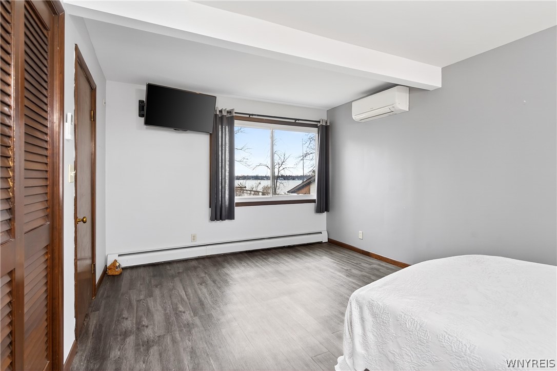 94 York Road Wheatfield, NY 14304 - Photo 18 of 37