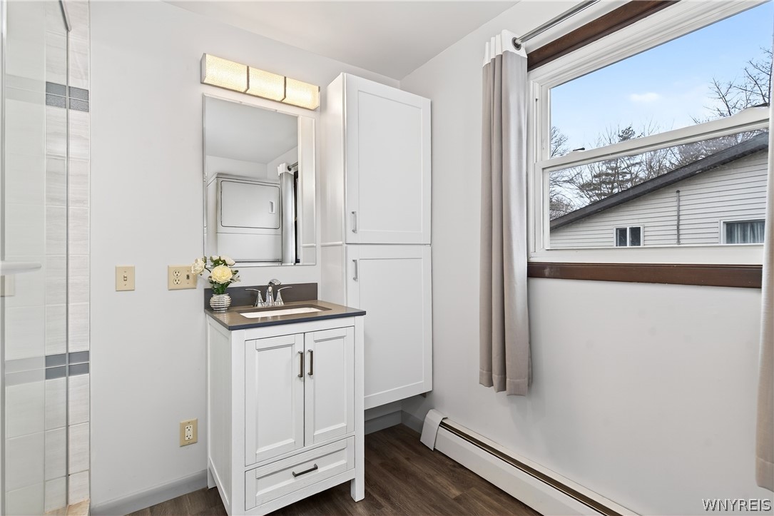 94 York Road Wheatfield, NY 14304 - Photo 20 of 37