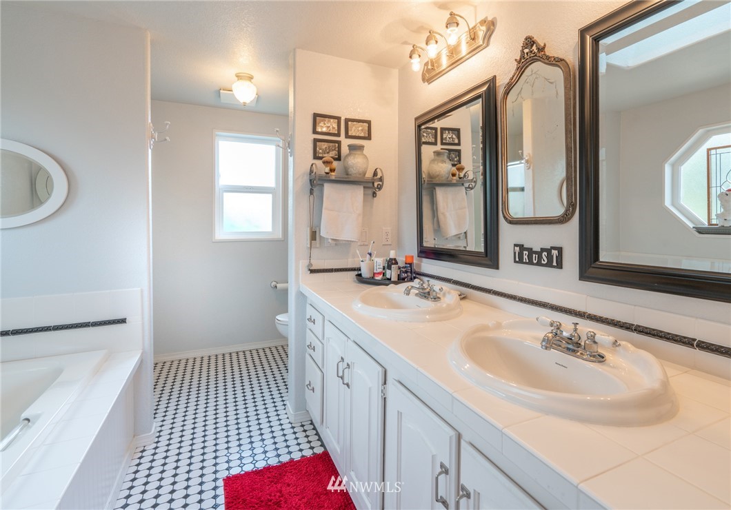 1301 Bakerview Road Lopez Island, WA 98261 - Photo 22 of 25