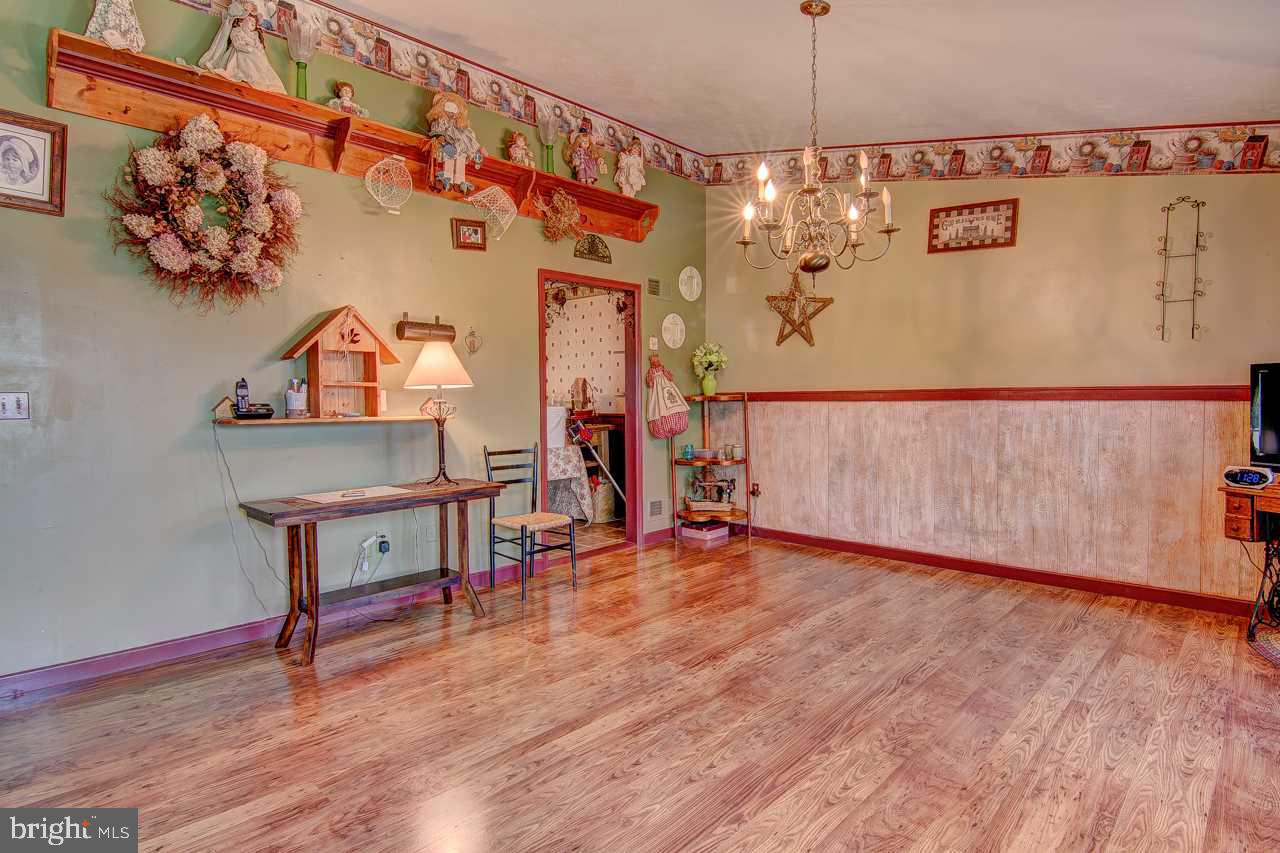 155 Filbert Street Hanover, PA 17331 - Photo 9 of 22 Gallery Image 9