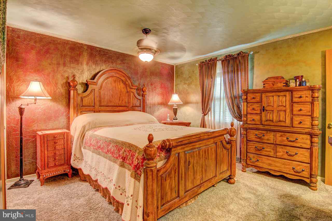 155 Filbert Street Hanover, PA 17331 - Photo 10 of 22 Gallery Image 10